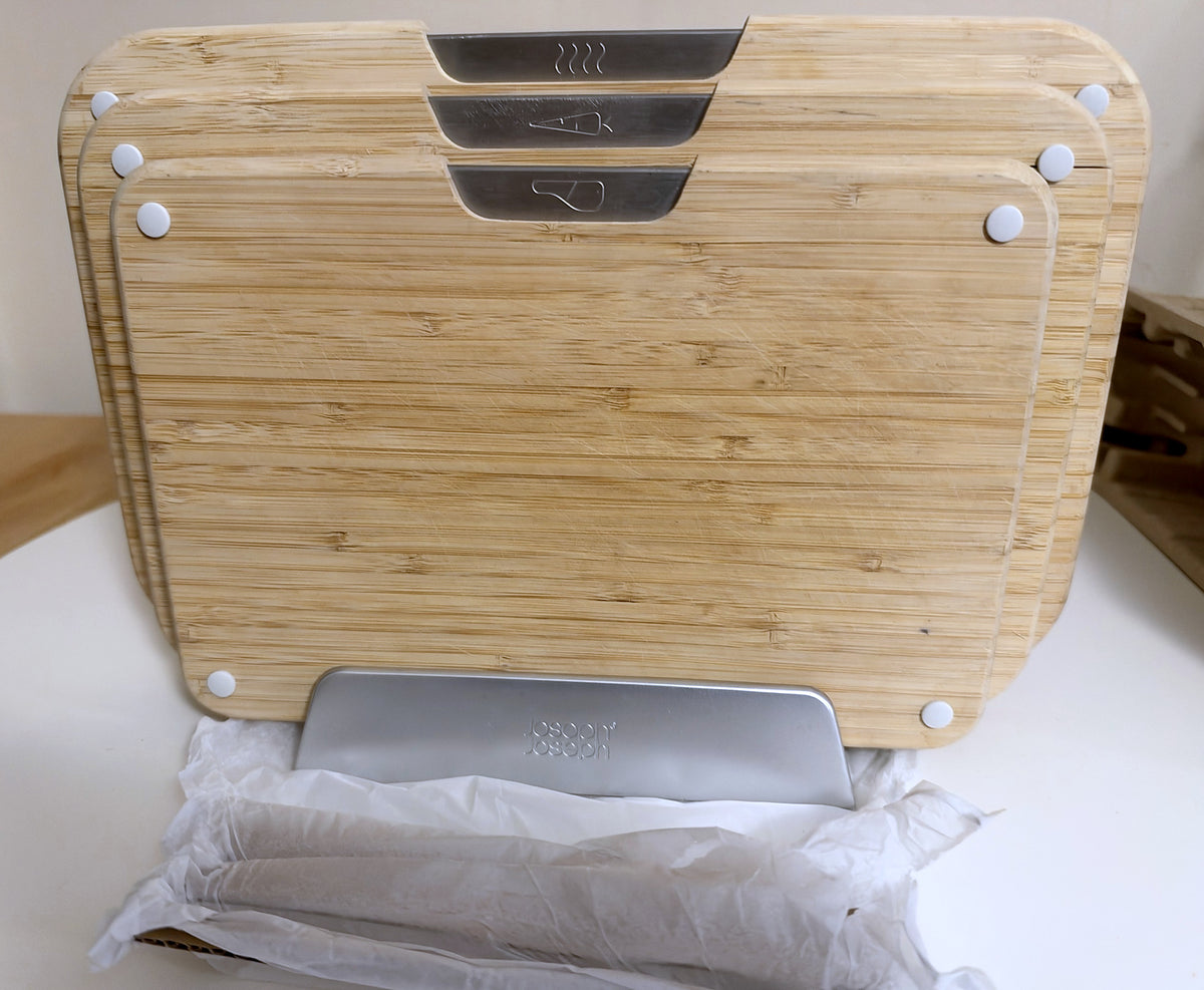 Joseph Joseph Nest Bamboo Chopping Board Set with Stand – Used, Medium Board Cracked